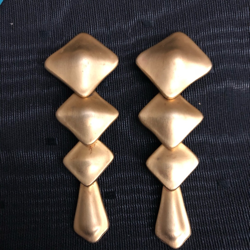 Gold earrings